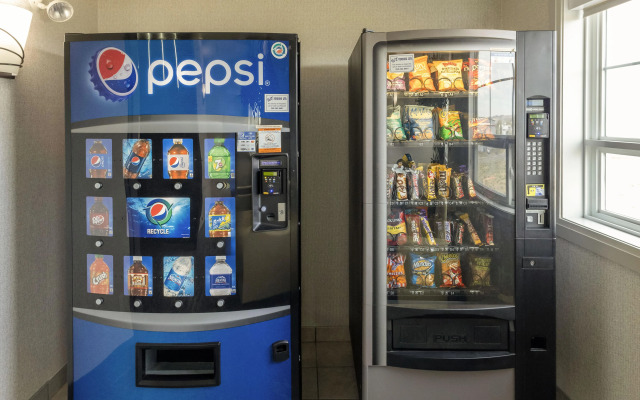 Hotel Dawson Creek, SureStay Collection by Best Western