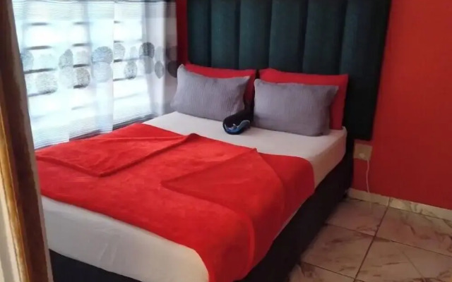 Neo & ruks guest house goodwood