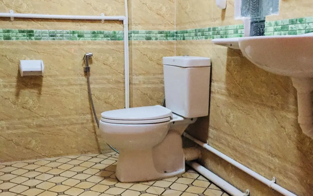 C & Y Hotel
