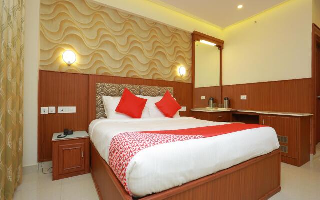 Capital O 14702 Kovilakam Residency