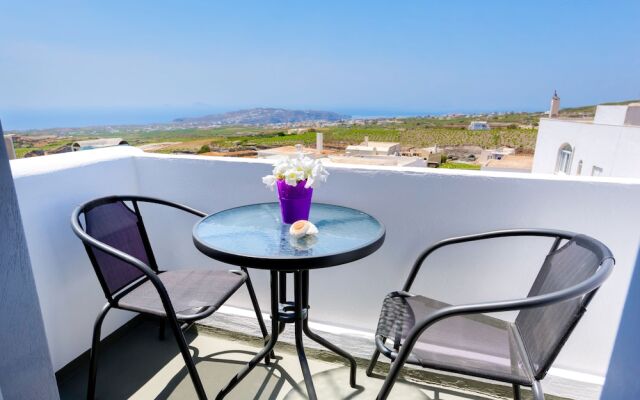 Anthelea Santorini Hotel