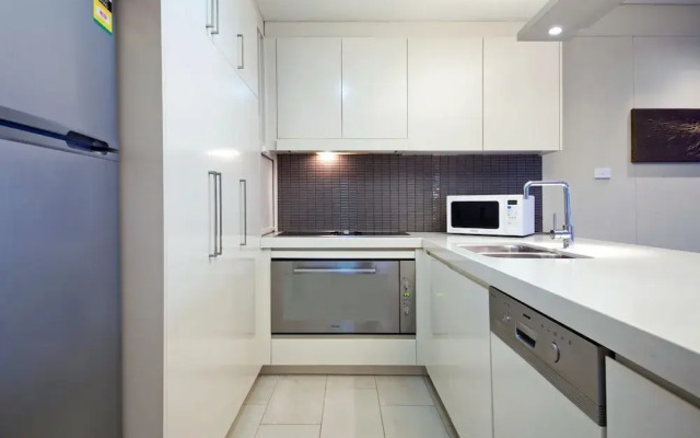 Cote D'Azur, Unit 11/61 Donald Street