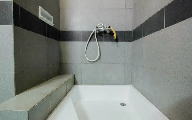 Fully Furnished and Cozy 2BR at Pondok Klub Villa Apartment
