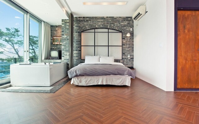 Ganghwa Dose Pension