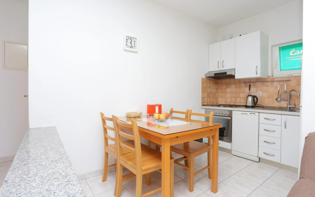 Apartments with a parking space Businci, Ciovo - 18800