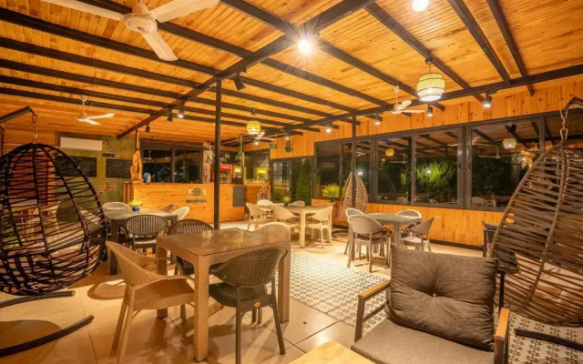 Karaoz Safir Bungalov