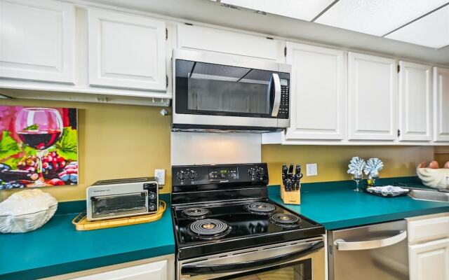 Inlet Reef 503 2 Bedroom Condo by RedAwning