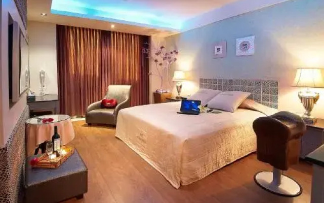 Zhi Baishan Motel