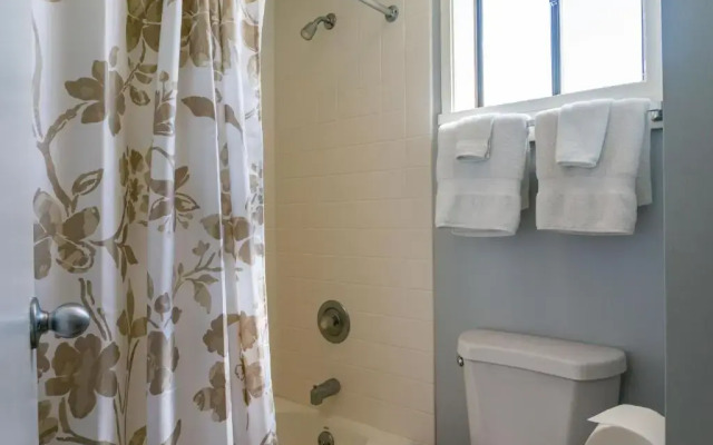 Sealodge J9