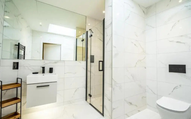 Apartment 11 - Bootham House