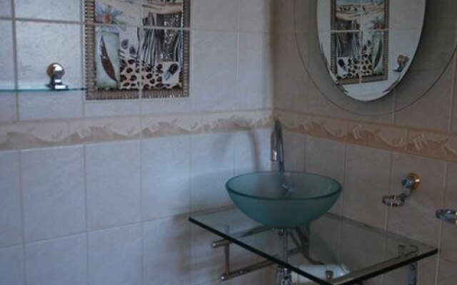 Paula's Guest House