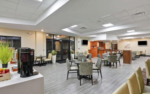 Doubletree by Hilton Hattiesburg, MS