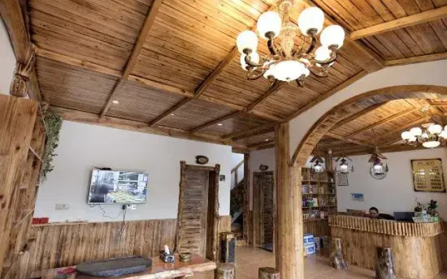 Zhangjiajie 28 Degree Theme Inn