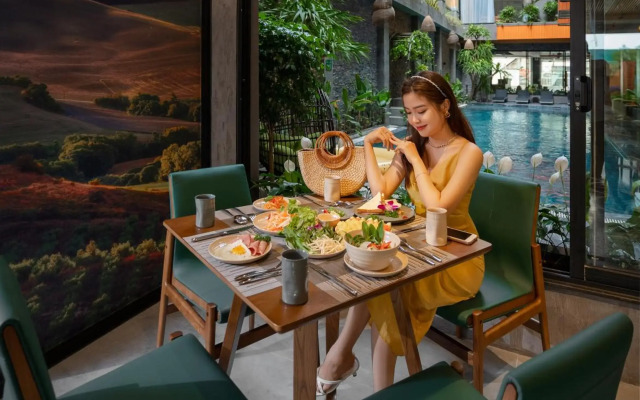 Chi House Danang