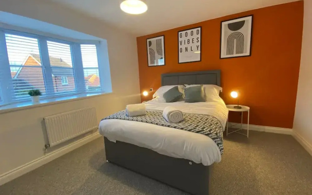 Host Stay Bluebell Close