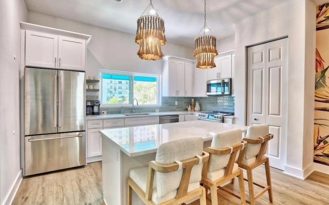 Azul Townhomes C1 - Sol Retreat
