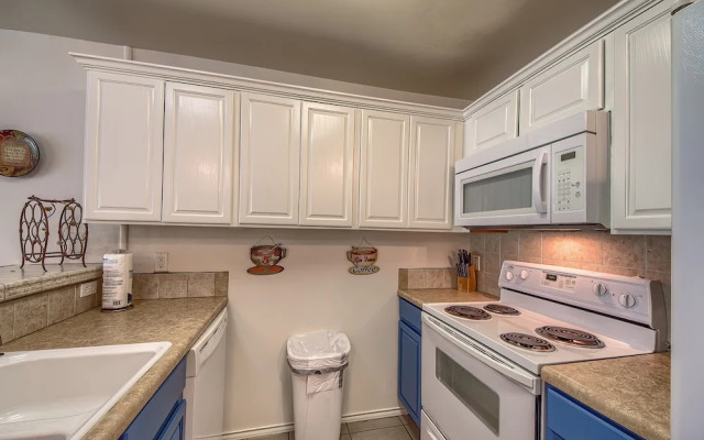 Ww D101 2 Bedroom Condo