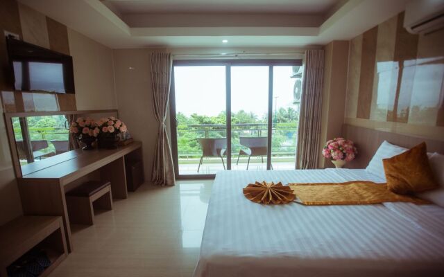 Oliver Hotel Nha Trang