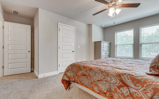 Pensacola Vacation Rental w/ Community Pool!