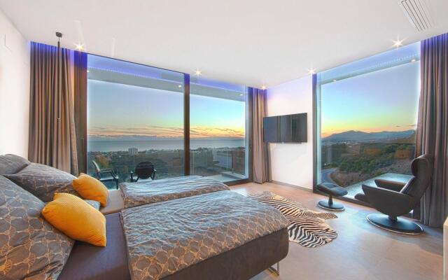 Luxury Villa Tomillo