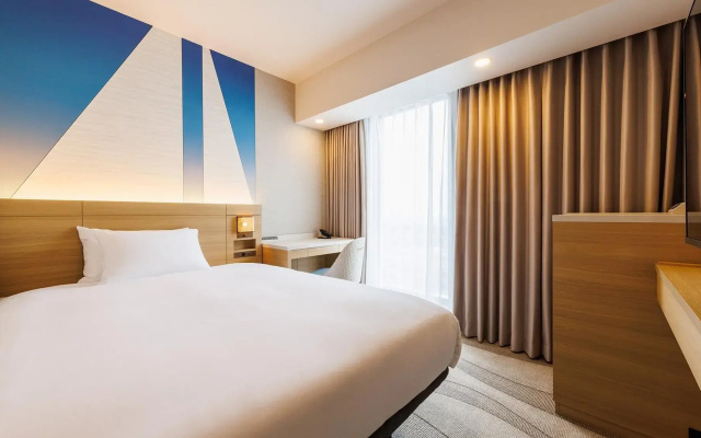 JR East Hotel Mets Premier Makuhari Toyosuna