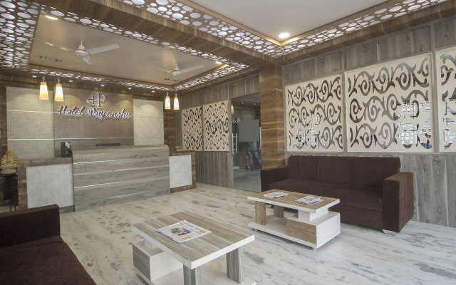 OYO 14795 Hotel Priyanshu