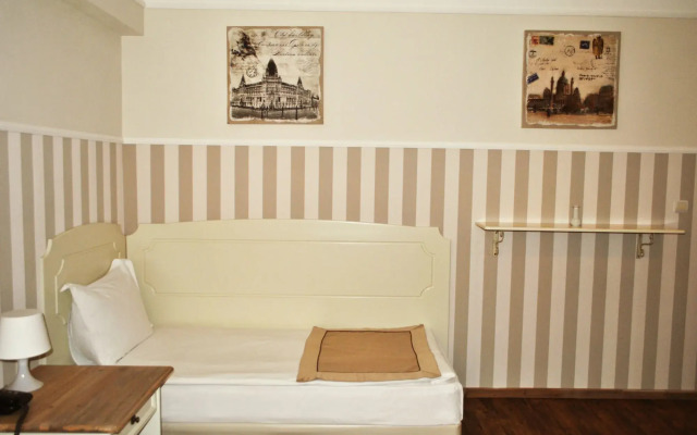 Andesite Boutique Residence Hotel
