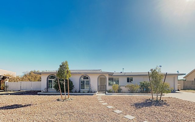 New Listing! Luxe Getaway W/ Pool & Mountain Views 3 Bedroom Home