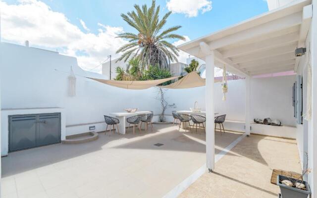 DS Traditional Villas Santorini Island