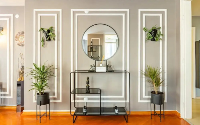 Flat With Excellent Location in Nisantasi