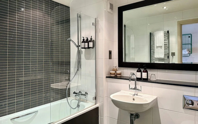 Ridings at Theobalds Park