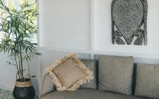 White Tortoise Eco Villa's