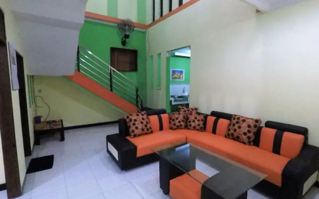 Dhika Adventure - Hostel