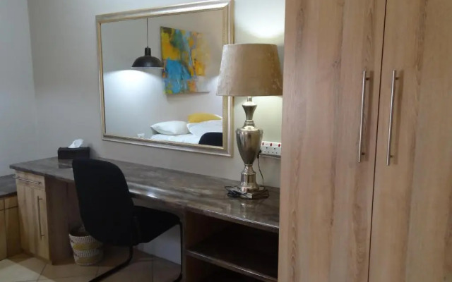 Waterglen Guest Lodge