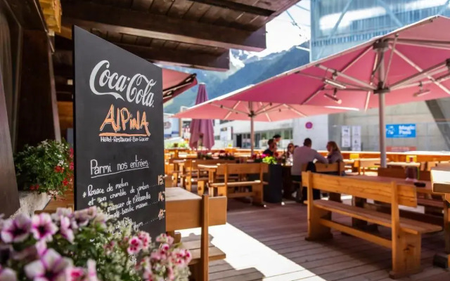 Hôtel Alpina