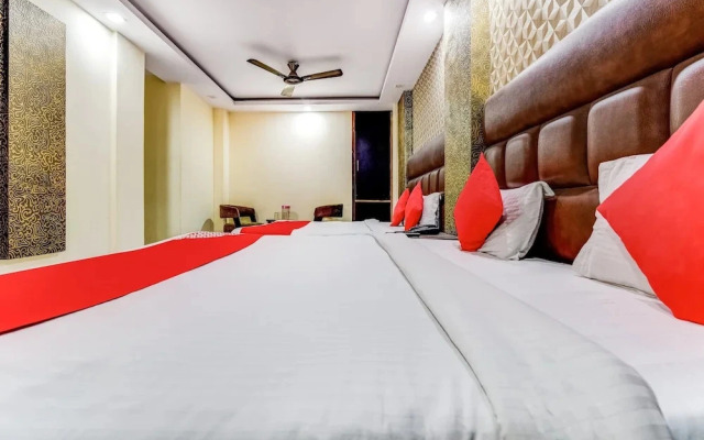 Hotel Priya Palace