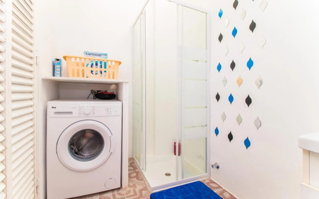 Nice house with tennis court,sports and playground