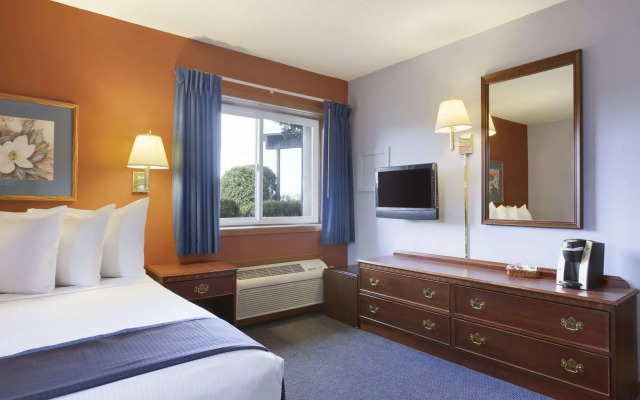 Travelodge by Wyndham Motel of St Cloud