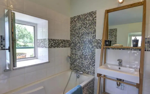 Gîte Luré , 4 pièces, 9 personnes - FR-1-496-104