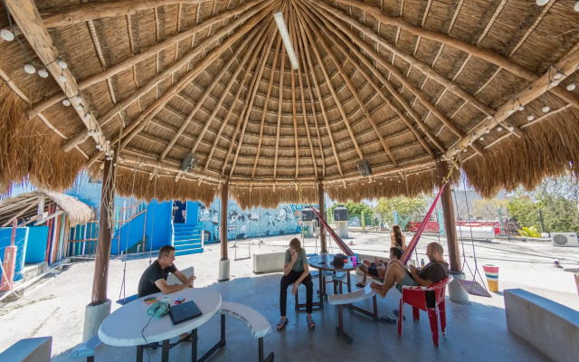 Hostel Playa by The Spot