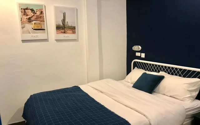 White Wall Poshtel - Hostel