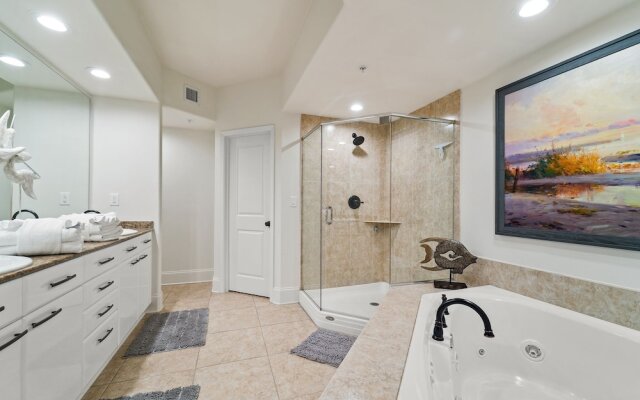 Crb0606 3 Bedroom Condo