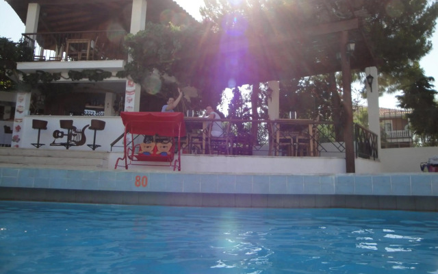 Arinnanda Otel