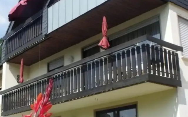 Lovely Apartment in Kirn