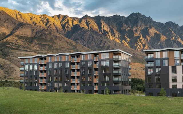 LQ Queenstown by Wyndham