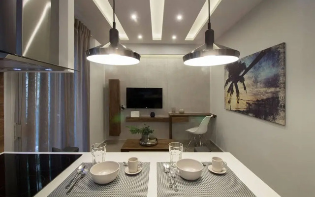 InCity SeaView Suites 1