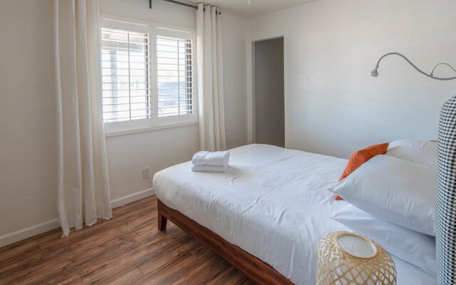 4BR Home in Tempe near ASU by WanderJaunt