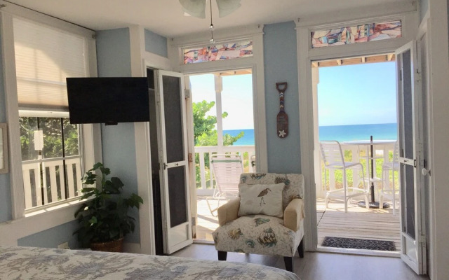 Harrington House Beachfront Bed & Breakfast