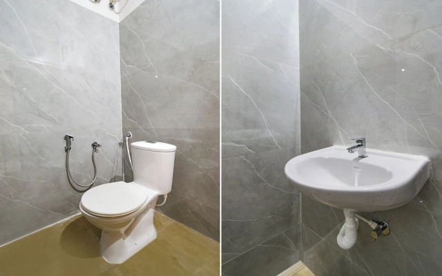 Fabhotel Rr Living Grand