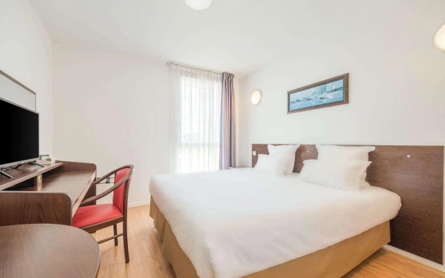 Comfort Suites Pau Idron